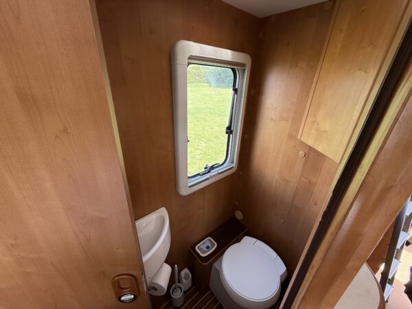 2008 Rapido 992m - Image 4
