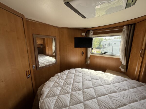 2008 Rapido 992m - Image 6