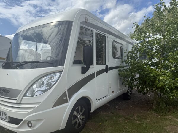 2014 Hymer Exsis I 504 - Image 3
