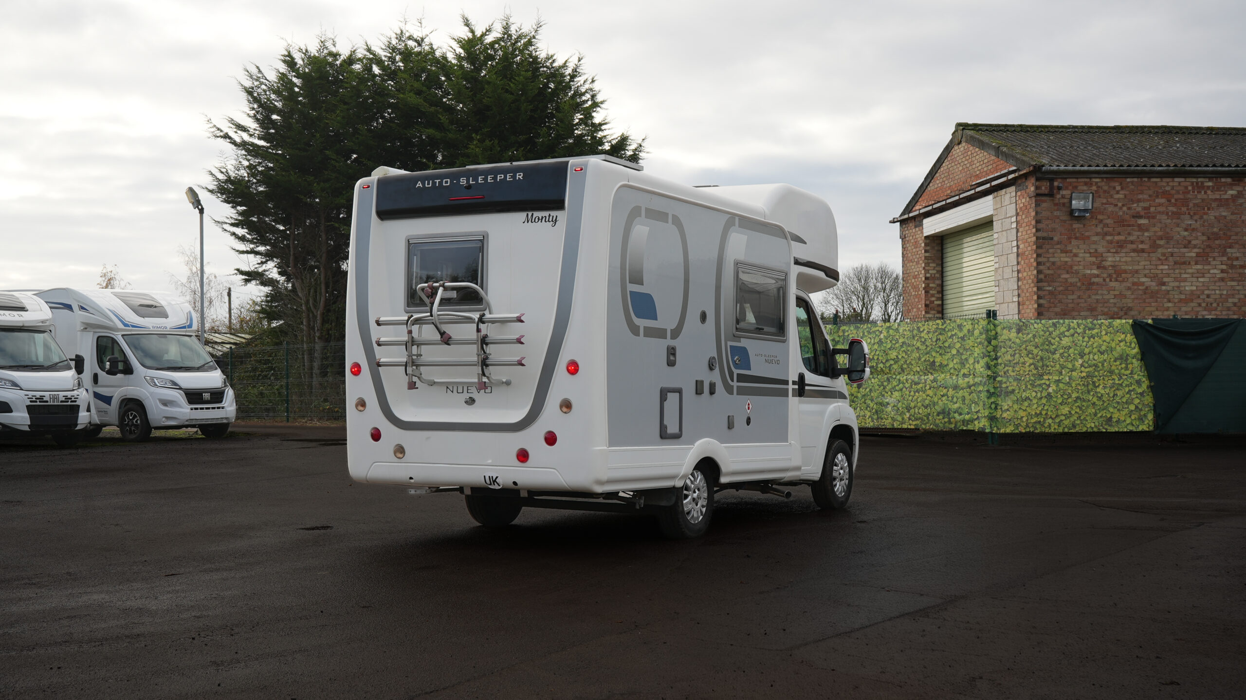 2013 Autosleeper Nuevo - Image 28