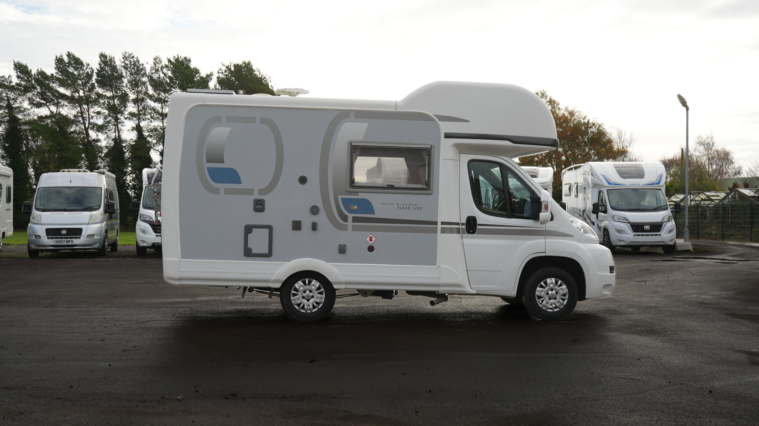 2013 Autosleeper Nuevo - Image 29
