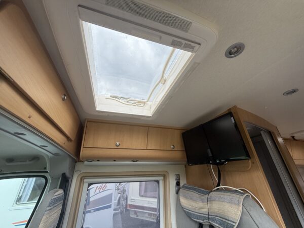 2008 Adria Twin - Image 8