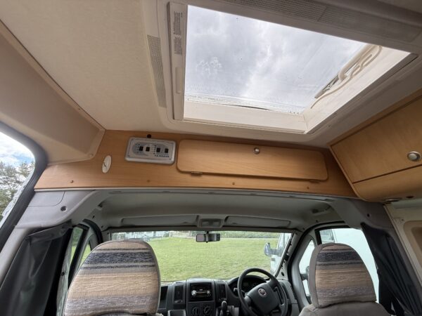 2008 Adria Twin - Image 9