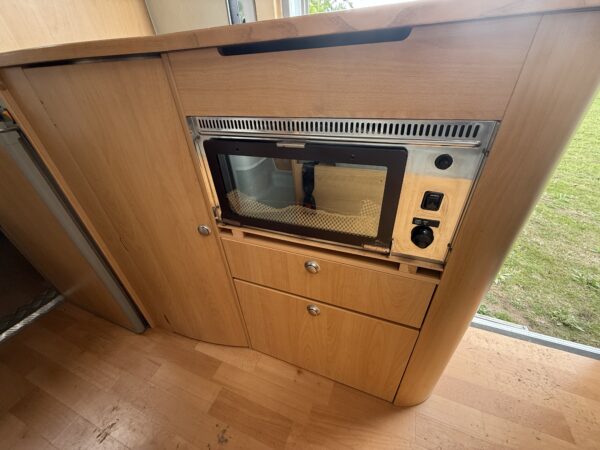 2008 Adria Twin - Image 12