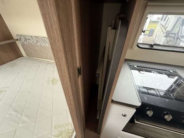 2019 Bailey Advance 742 - Image 20