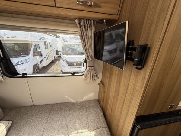 2015 Elddis Accordo 135 - Image 5