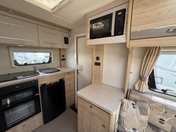 2016 Elddis Majestic 115 - Image 10