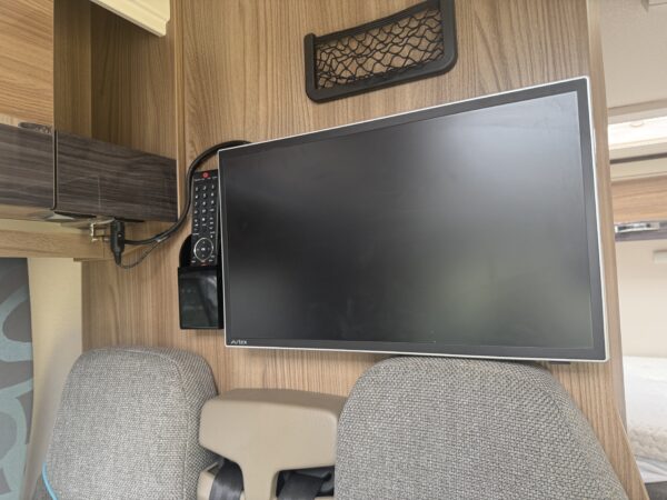 2017 Swift Rio 325 - Image 17
