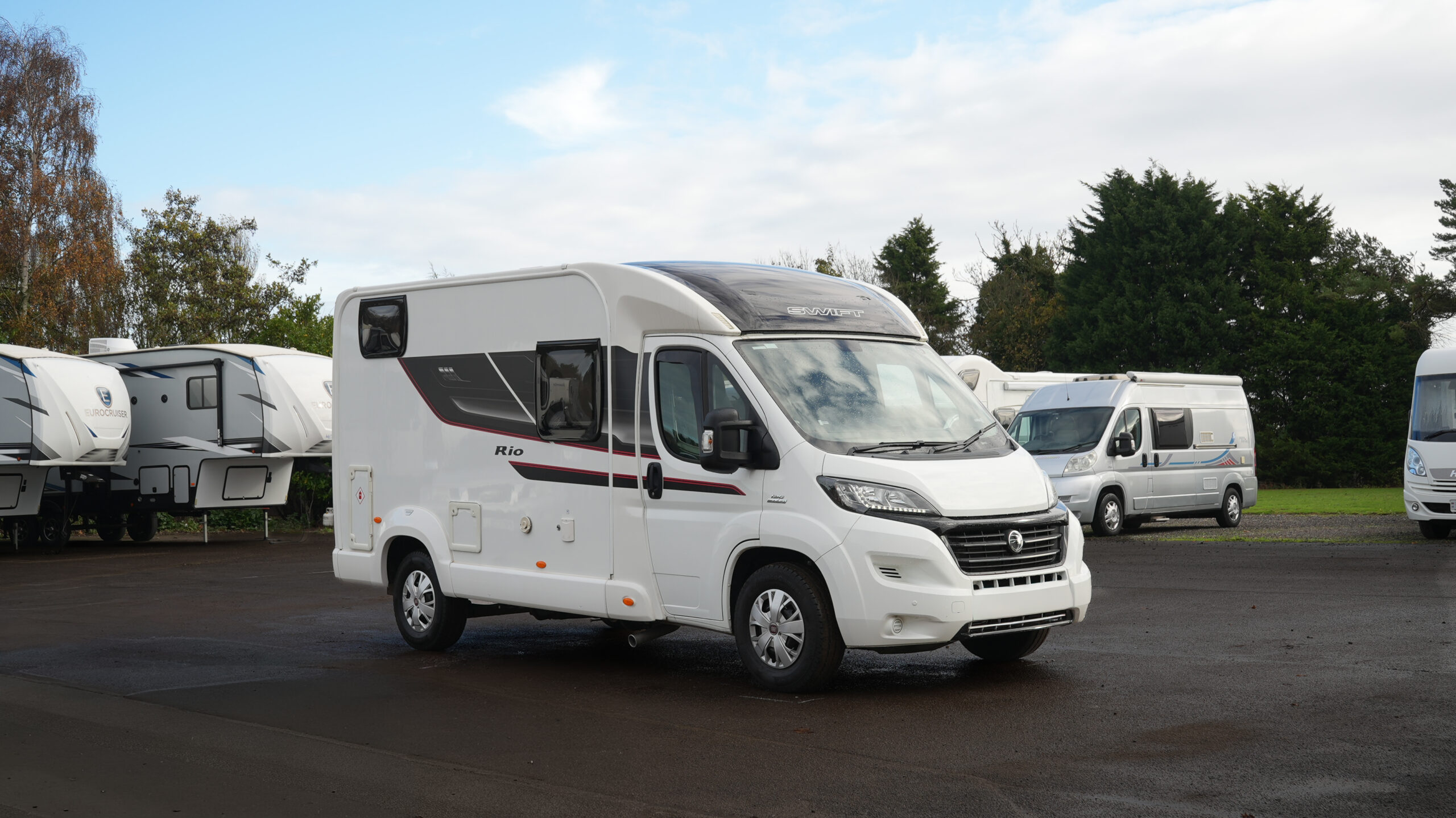 2017 Swift Rio 325 - Image 22