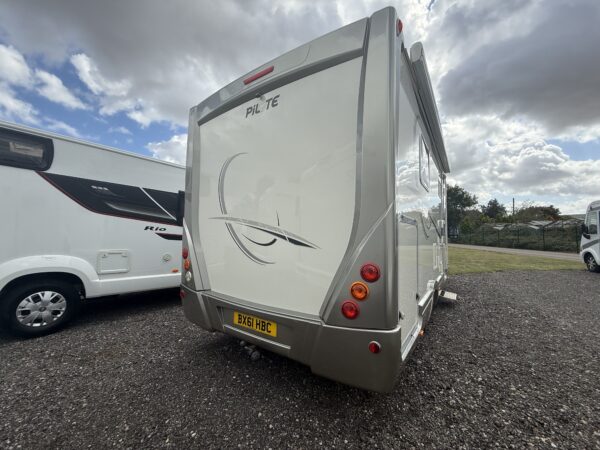 2011 Pilote Explorateur P732 - Image 13
