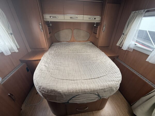 2011 Pilote Explorateur P732 - Image 3