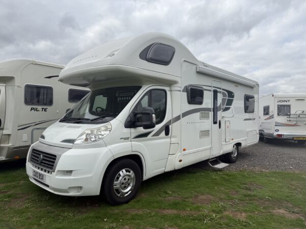 2013 Bessacarr E496 - Image 21