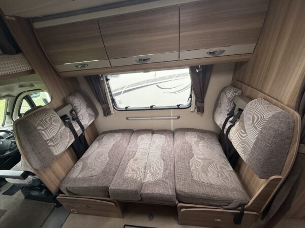 2013 Bessacarr E496 - Image 4